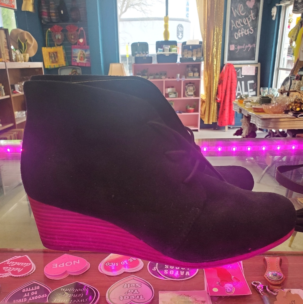 Dr Scholls Black wedge bootie